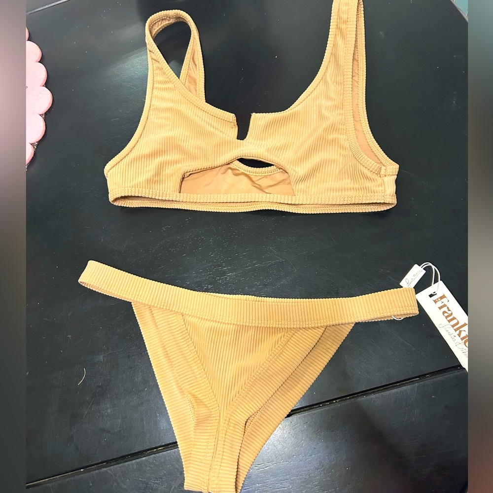 Frankie’s 2 piece bikini Cole bikini top bottoms tan size large color sand